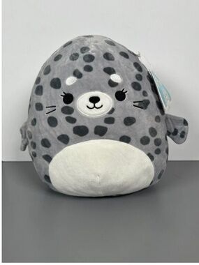 Original Squishmallows Isis the Gray Spotted Seal Kellytoy. NWOT